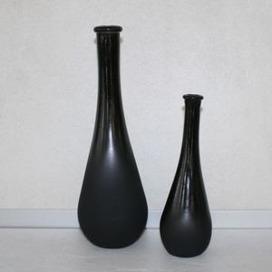 Vase schwarz  