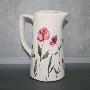 Kanne Blumendekor 